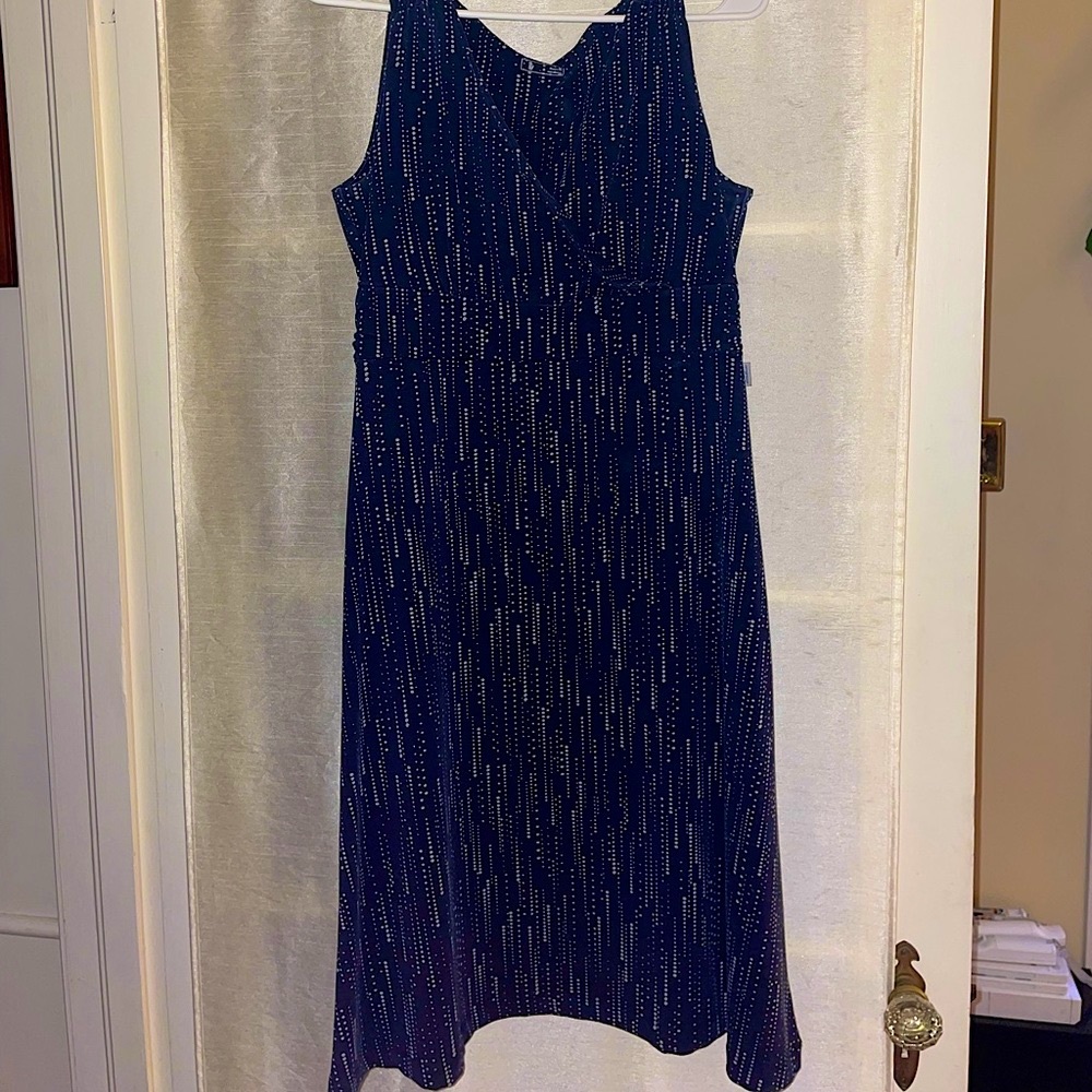 Patterned Navy Knee Length Dress